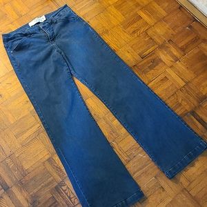 Le Chateau Wide Leg Jeans